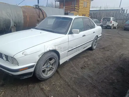 BMW 520 1993 года за 1 350 000 тг. в Семей – фото 4