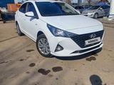 Hyundai Accent 2021 года за 7 790 000 тг. в Алматы – фото 2