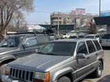 Jeep Grand Cherokee 1997 года за 2 700 000 тг. в Караганда – фото 4