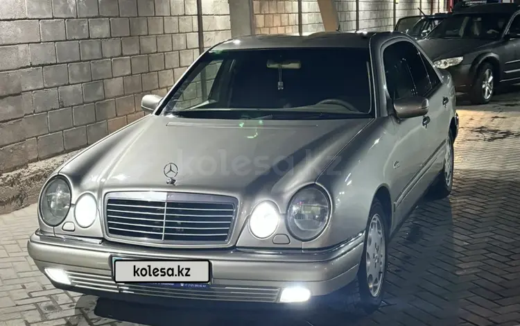 Mercedes-Benz E 280 1999 года за 3 600 000 тг. в Алматы