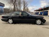 Mercedes-Benz S 320 1996 года за 2 750 000 тг. в Тараз – фото 2