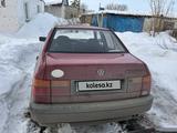 Volkswagen Vento 1992 года за 900 000 тг. в Актобе – фото 3