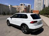 Volkswagen Tiguan 2017 года за 12 500 000 тг. в Алматы – фото 5