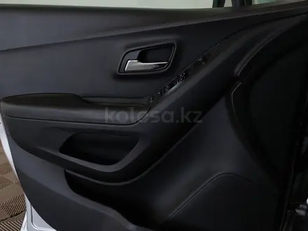 Chevrolet Tracker 2014 года за 4 490 000 тг. в Шымкент – фото 17