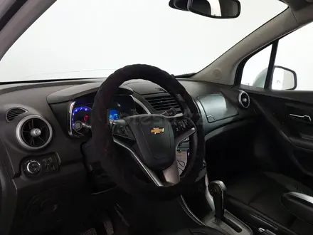 Chevrolet Tracker 2014 года за 4 490 000 тг. в Шымкент – фото 12