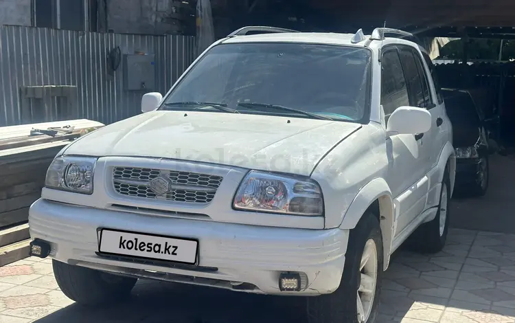 Suzuki Grand Vitara 2000 годаүшін2 700 000 тг. в Алматы