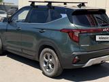 Kia Seltos 2024 годаүшін7 950 000 тг. в Алматы – фото 4