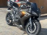 Honda  CBR 1000 RR/RA Fireblade 2007 годаүшін2 800 000 тг. в Алматы – фото 5