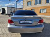 Toyota Camry 2005 года за 5 400 000 тг. в Урджар – фото 2