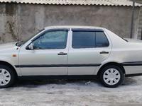 Volkswagen Vento 1992 года за 1 900 000 тг. в Шымкент