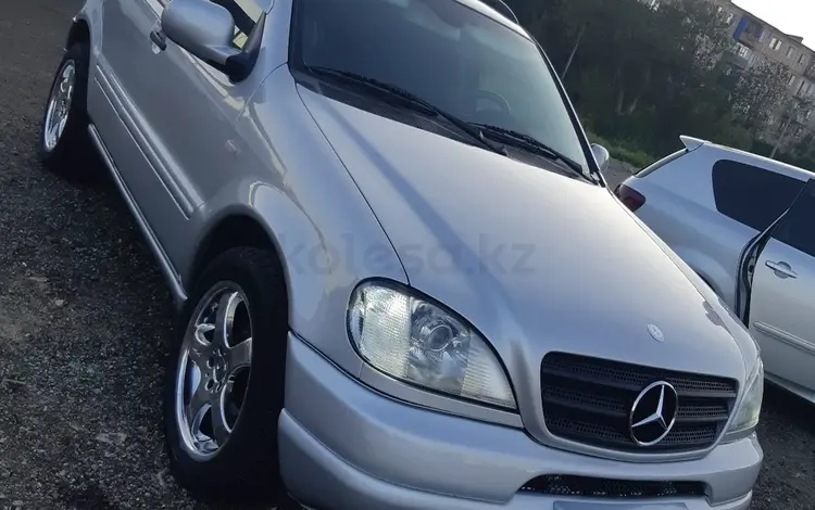 Mercedes-Benz ML 320 2001 годаfor4 000 000 тг. в Экибастуз