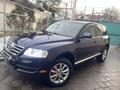 Volkswagen Touareg 2004 годаfor4 950 000 тг. в Алматы – фото 7