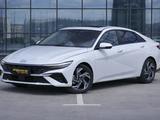 Hyundai Elantra БЕЗ ВОДИТЕЛЯ в Павлодар