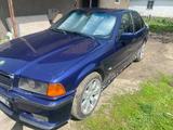 BMW 323 1993 года за 2 100 000 тг. в Алматы – фото 3