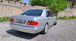 Mercedes-Benz E 55 AMG 1997 годаfor5 200 000 тг. в Шымкент – фото 3