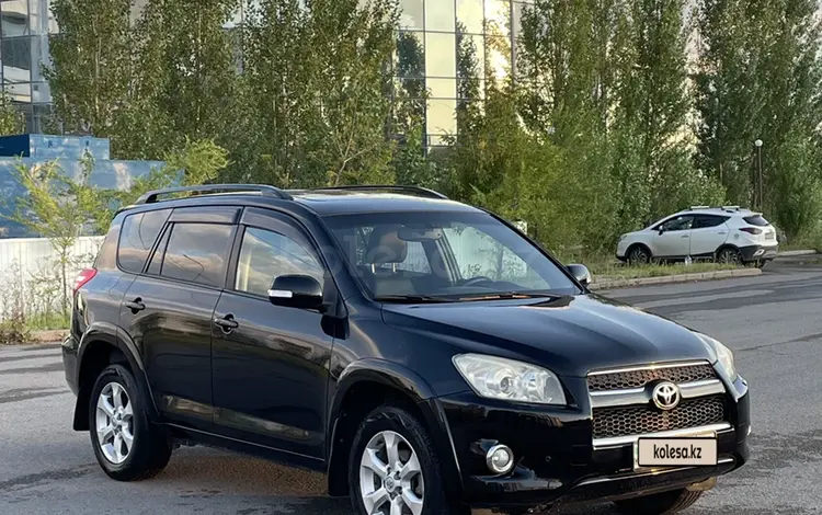 Toyota RAV4 2009 года за 7 500 000 тг. в Караганда