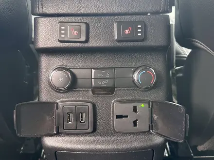 Ford Explorer 2018 года за 14 400 000 тг. в Алматы – фото 14