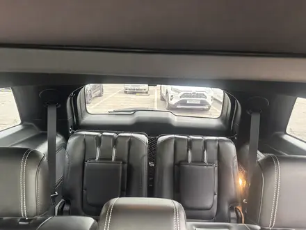 Ford Explorer 2018 года за 14 400 000 тг. в Алматы – фото 20