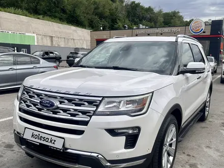 Ford Explorer 2018 года за 14 400 000 тг. в Алматы – фото 28