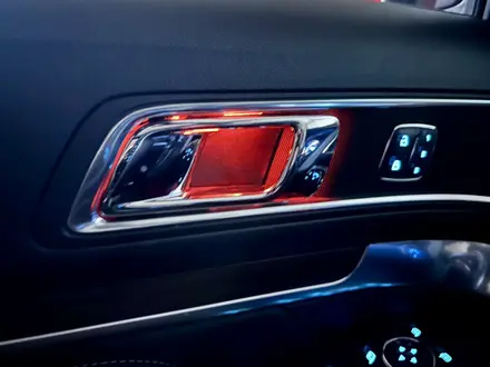 Ford Explorer 2018 года за 14 400 000 тг. в Алматы – фото 35