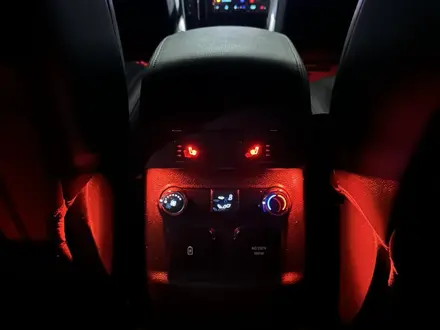 Ford Explorer 2018 года за 14 400 000 тг. в Алматы – фото 38