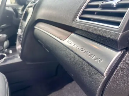 Ford Explorer 2018 года за 14 400 000 тг. в Алматы – фото 10