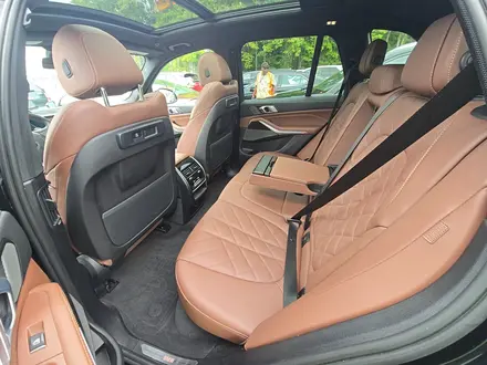 BMW X5 XDrive 40i 2023 года за 23 500 000 тг. в Алматы – фото 14
