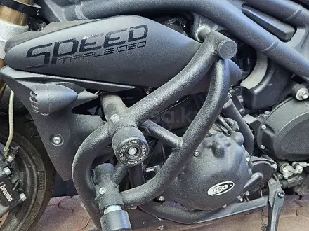 Triumph  Speed Triple 2011 года за 4 000 000 тг. в Караганда – фото 10