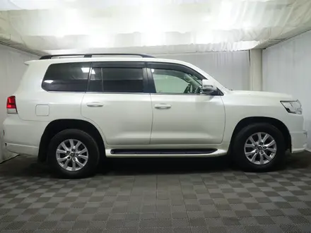 Toyota Land Cruiser 2015 года за 26 400 000 тг. в Алматы – фото 25