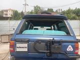Toyota Hilux Surf 1995 года за 2 200 000 тг. в Алматы – фото 4