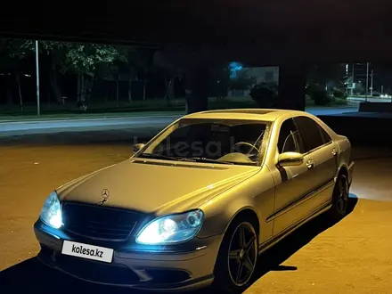 Mercedes-Benz S 500 2004 года за 6 300 000 тг. в Алматы – фото 17