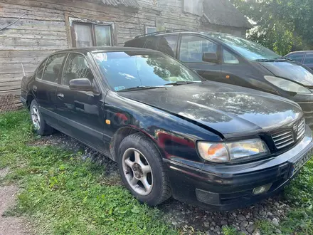 Nissan Maxima 1998 года за 10 000 тг. в Уральск