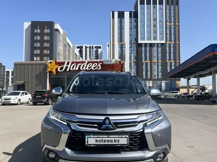 Mitsubishi Pajero Sport 2020 года за 17 000 000 тг. в Астана – фото 2