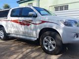 Toyota Hilux 2013 года за 10 000 000 тг. в Актобе