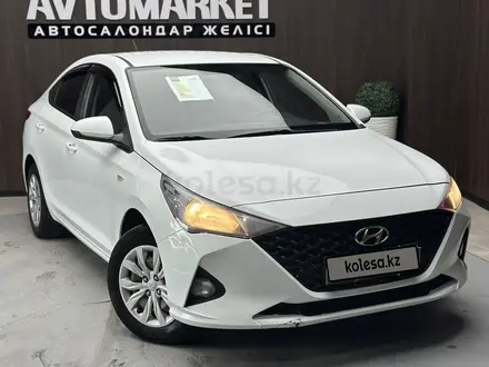 Hyundai Accent 2021 года за 6 500 000 тг. в Актобе – фото 2