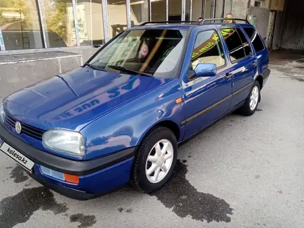 Volkswagen Golf 1995 года за 2 200 000 тг. в Шымкент