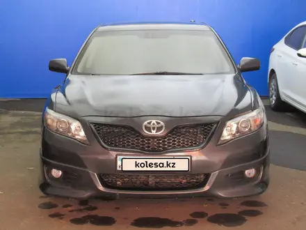 Toyota Camry 2010 года за 4 558 950 тг. в Актобе