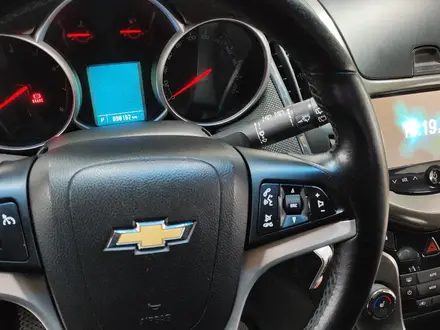 Chevrolet Cruze 2014 года за 5 700 000 тг. в Шымкент – фото 12