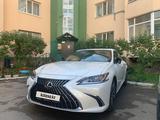 Lexus ES 250 2022 года за 29 000 000 тг. в Астана – фото 3