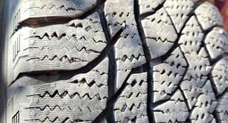Комплект зимних шин на 17 за 95 000 тг. в Караганда – фото 2