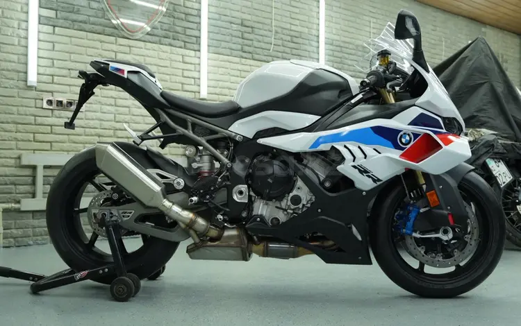 BMW  S 1000 RR 2025 года за 20 750 000 тг. в Алматы