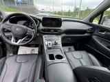 Hyundai Santa Fe 2022 года за 19 000 000 тг. в Астана – фото 2