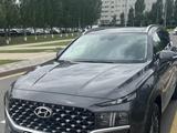 Hyundai Santa Fe 2022 года за 19 000 000 тг. в Астана