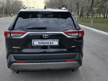 Toyota RAV4 2019 года за 14 700 000 тг. в Караганда – фото 10
