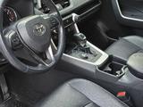 Toyota RAV4 2019 годаүшін14 700 000 тг. в Караганда – фото 3