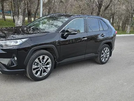 Toyota RAV4 2019 года за 14 700 000 тг. в Караганда – фото 6