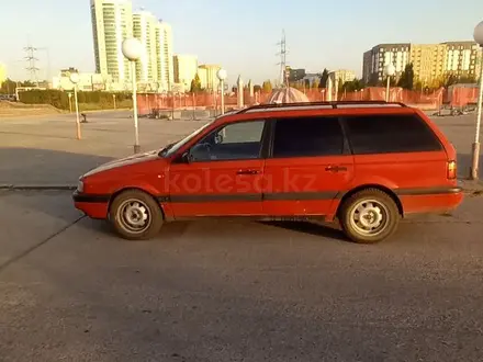 Volkswagen Passat 1992 года за 1 400 000 тг. в Актобе – фото 4