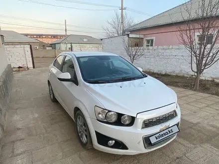 Chevrolet Aveo 2013 года за 3 850 000 тг. в Жанаозен