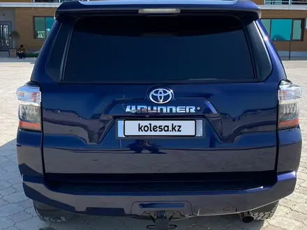 Toyota 4Runner 2018 года за 14 000 000 тг. в Актау – фото 2