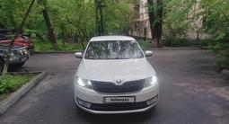 Skoda Rapid 2014 года за 4 300 000 тг. в Алматы